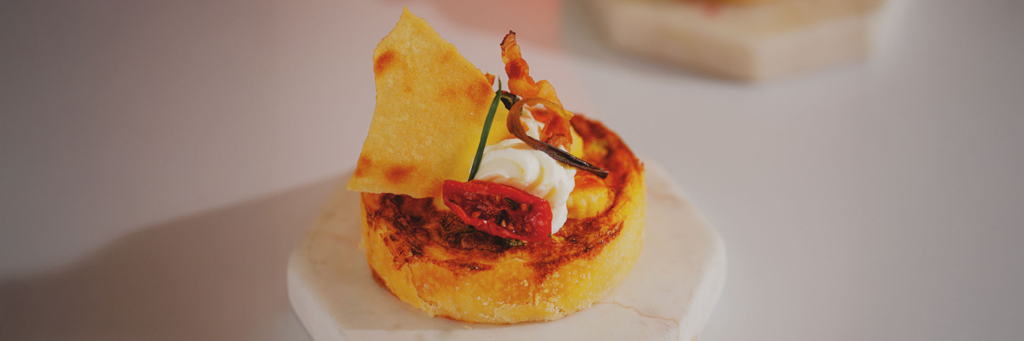 Maia - ricetta per realizzare una quiche con verdurine saltate e formaggio morbido