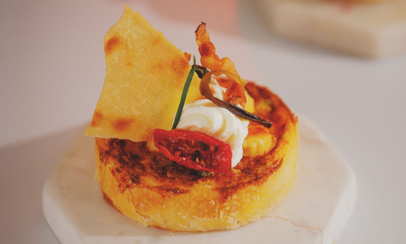 Maia - ricetta per realizzare una quiche con verdurine saltate e formaggio morbido